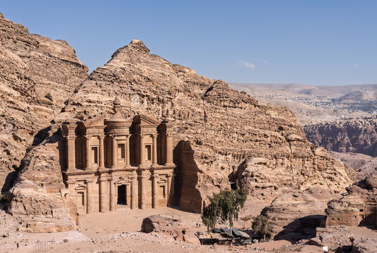 Destination of the Ad Deir trail is the Monastery carved out of the rock face and more likely used for ritual banquets above Petra