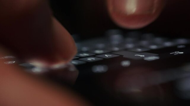 Finger Typing In Smartphone Notes Application
