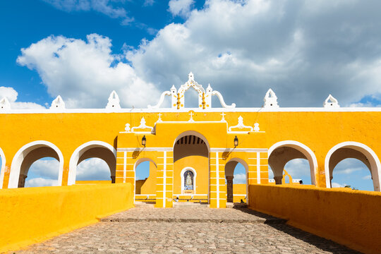 San Antonio de Padua monastery, Izamal, Yucatan, Mexico