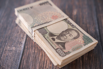 200万円 1万円札