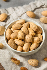 Organic Raw Almond Nuts