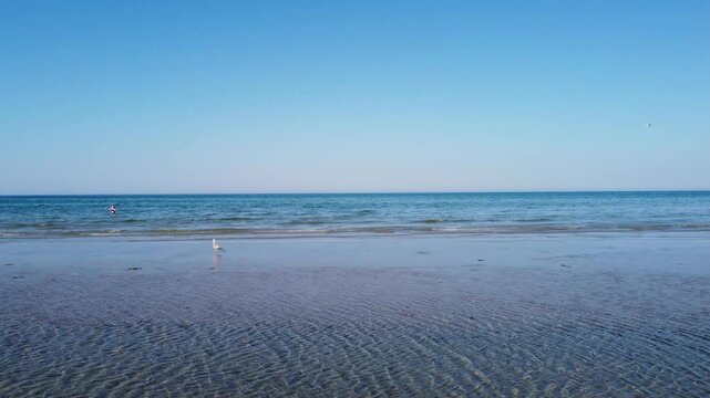 Insel R&uuml;gen: Am Strand / Blick nach Sassnitz
