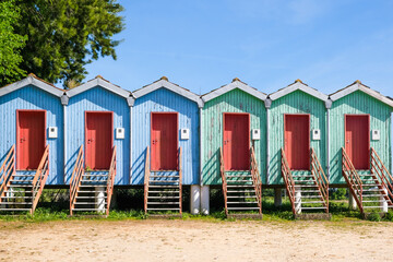 cabana praia colorida pesca interior