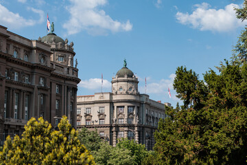 Obraz premium Serbian government building in Belgrade