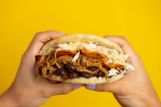 Arepa de pabellon 