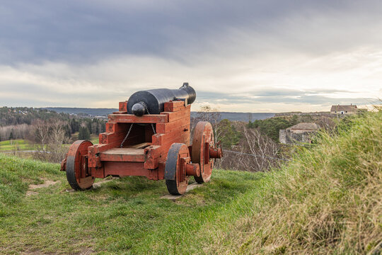 Cannon overlooking the country side near Halden from Fredriksten Fortress.