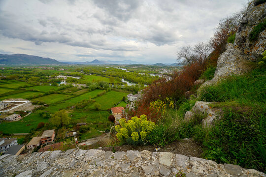 panoramic view of the Shkodra area from the Rozafa Castle