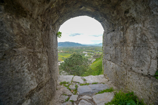 panoramic view of the Shkodra area from the Rozafa Castle