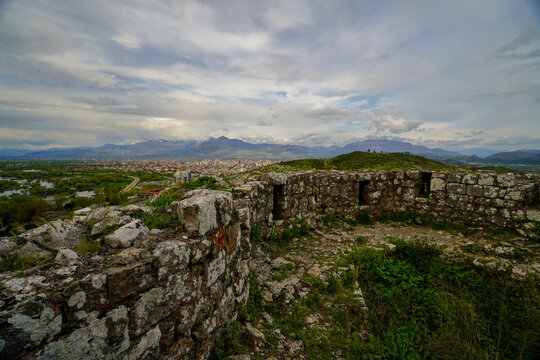 panoramic view of the Shkodra area from the Rozafa Castle