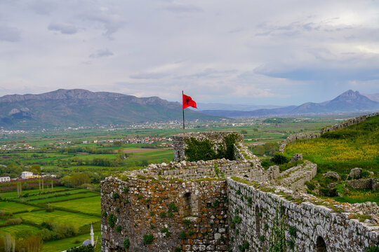 Panoramic view around the Rozafa Castle hill, Shkod&euml;r