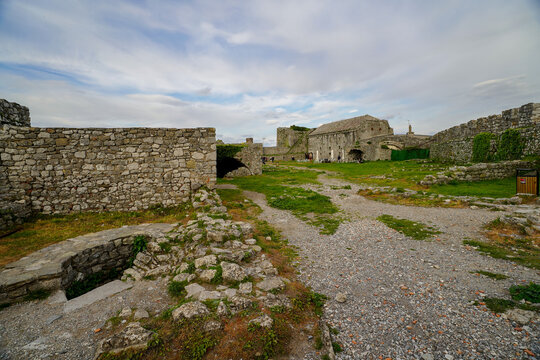 Panoramic view around the Rozafa Castle hill, Shkod&euml;r