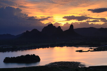 Phu Sap Lek is a sunset viewing point in Lopburi, which  can see the view of Khao Chin Lae and the Sap Lek reservoir. 