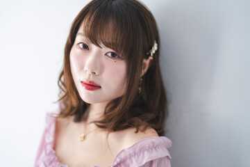 女性