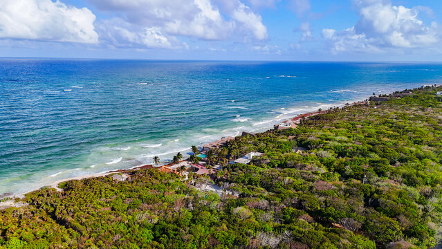 playa en Tulum vista a&eacute;rea