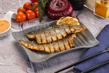 Grilled seabass fillet with lemon
