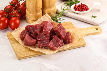 Raw beef cubes for cooking