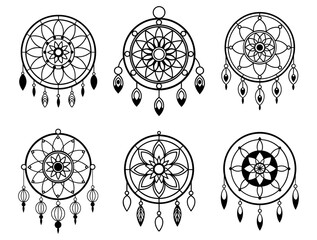 Fototapeta premium Elegant Dreamcatcher Vector Illustration – Bohemian Tribal Design for Digital and Print Use
