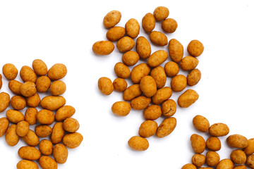 Coconut cream coated peanuts snack