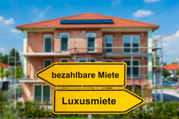 Zwei Wegweiser zeigen in unterschiedliche Richtungen und sind beschriftet mit dem Aufdruck...