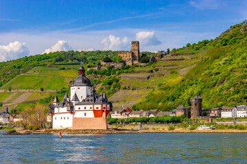 Gutenfels Castle and Pfalzgrafenstein Castle near Kaub (Germany) in the Upper Middle Rhine Valley, UNESCO World Heritage Site