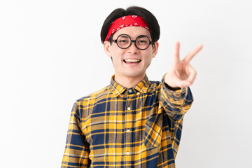 Fototapeta premium チェック柄の服を着た若い男性