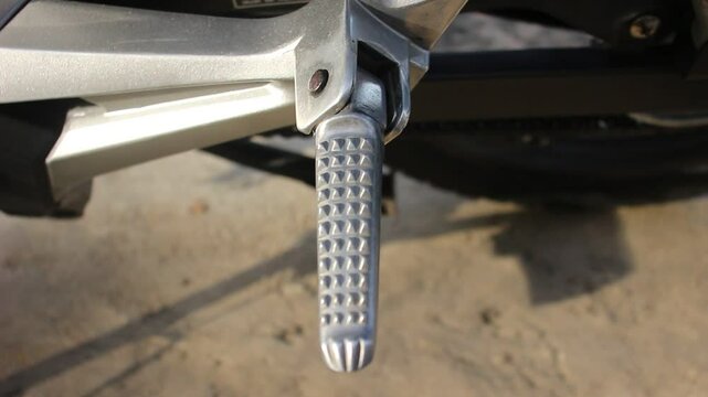 Simple and Beautiful Copper Motorcycle Footrests