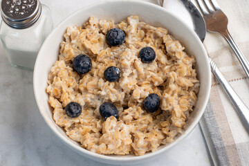 oatmeal  with blue berries