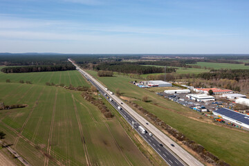 Gewerbegebiet an der Autobahn, Luftaufnahme, Brandenburg, Deutschland