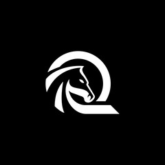 Naklejka premium letter Q horse logo