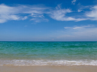 Fototapeta premium beautiful landscape of a sandy beach on the sea