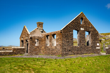 Fototapeta premium ruins of an old building