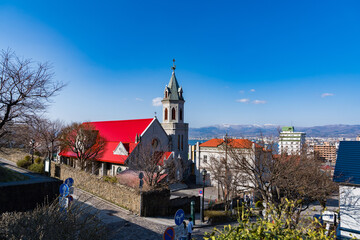 函館にある快晴のカトリック元町教会