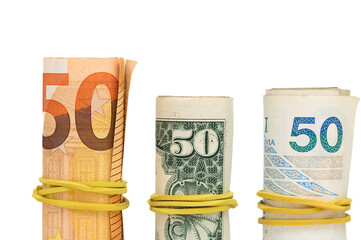 Różne waluty na białym tle, polska zloty, unia europejska euro, amerykański dolar