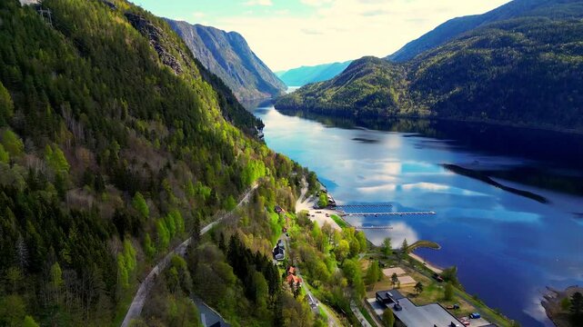 The beauty of nature in all its glory... Dalen lake