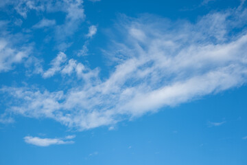 Obraz premium Blue sky with cloud for natural background