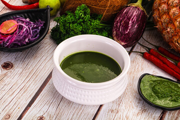 Vegan green cream spinach soup