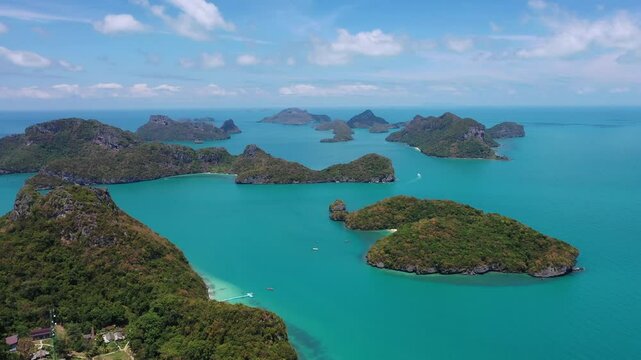 Mu Ko Ang Thong is a marine national park in the Gulf of Thailand in Surat Thani Province : THAILAND