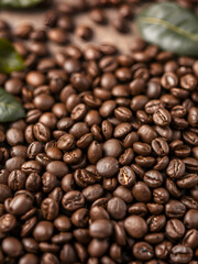Fototapeta premium Fresh coffee beans banner Close up shot of coffee beans Food photography background