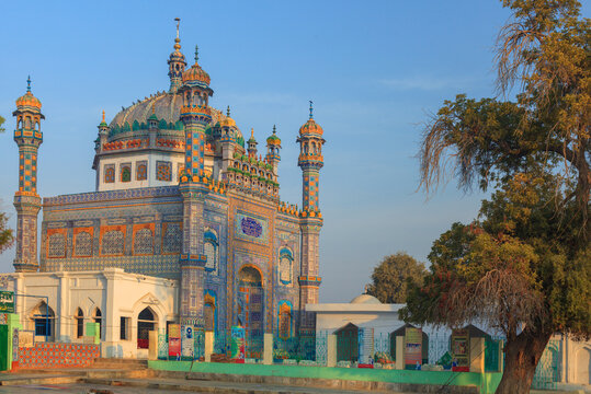 Shrine of Sachak Sarnast at Daraza Sharif, Khair Pur, Sindh, Pakistan.
Sacha was a  philosopher and poet and had an important place in Sindhi literature