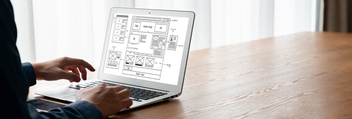 Website design software provide modish template for online retail business and e-commerce