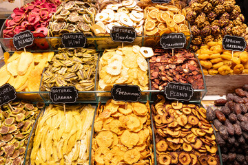 Spice Market in Grand Bazaar (Kapalicarsi). Istanbul, Turkey.