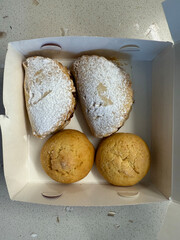 Homemade turkish lor cookies apple cookie with powdered sugar in box