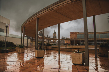 Paisaje lluvioso en la Candelaria, Bogotá, capital de Colombia