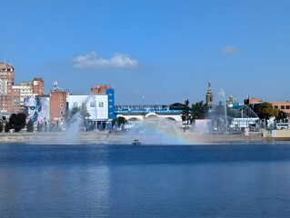 fountain in the city