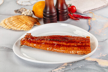 Smoked unagi eel in sause