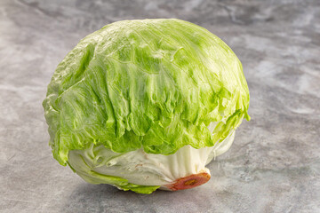 Obraz premium Raw iceberg salat over background