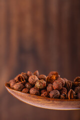 Sichuan peppercorns are mainly used as a seasoning in Sichuan, China, and can add a spicy and numbing taste to food.