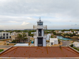 Faro de Ciudadela en la Punta de Sa Farola, extremo noroeste de la isla de Menorca, en el...