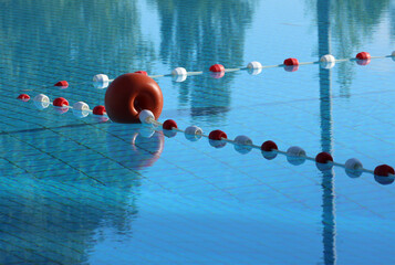 Wettkampf Schwimmbad Urlaub 