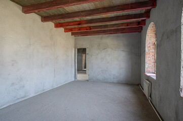 rough repairs for self-finishing. interior decoration, bare walls of the room, stage of construction. interior apartment room.